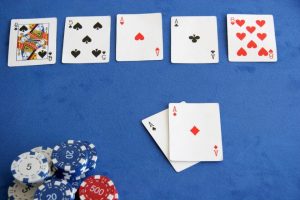 How to Play Poker: A Beginner's Guide with 677JILI